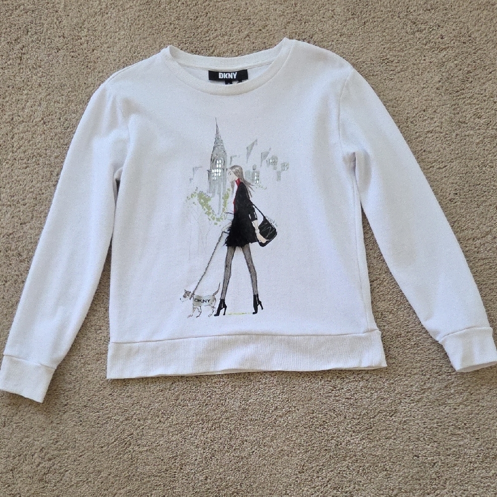 DKNY White Sweatshirt with Fashion Graphic